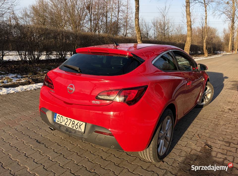 Opel Astra J GTC 20 CDTI 2012 prywatnie Opel Dąbrowa Górnicza sprzedam