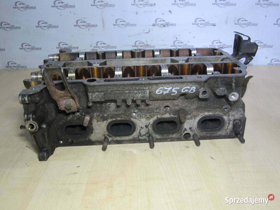 Opel Corsa 12 B A12XER 85 12r głowica 55562229 Głowice cylindrów sprzedam