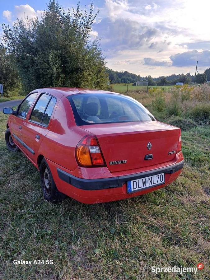 Renault Thalia Rok produkcji 2004