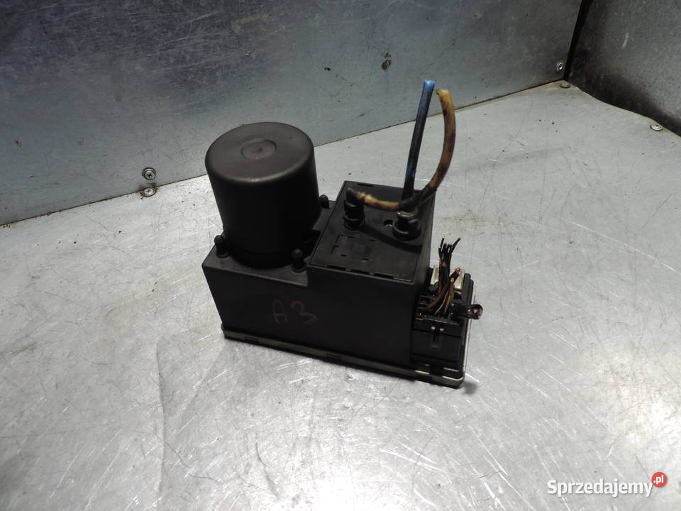 AUDI A4 B5 POMPKA ZAMKA CENTRALNEGO 8D0862257C Rok produkcji 2000 Nowy Sącz