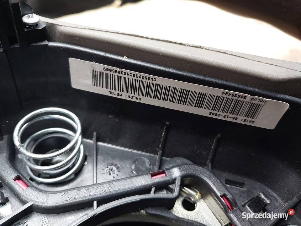 Kierownica drewniana Volvo XC90 I osobowe lubelskie Wąwolnica