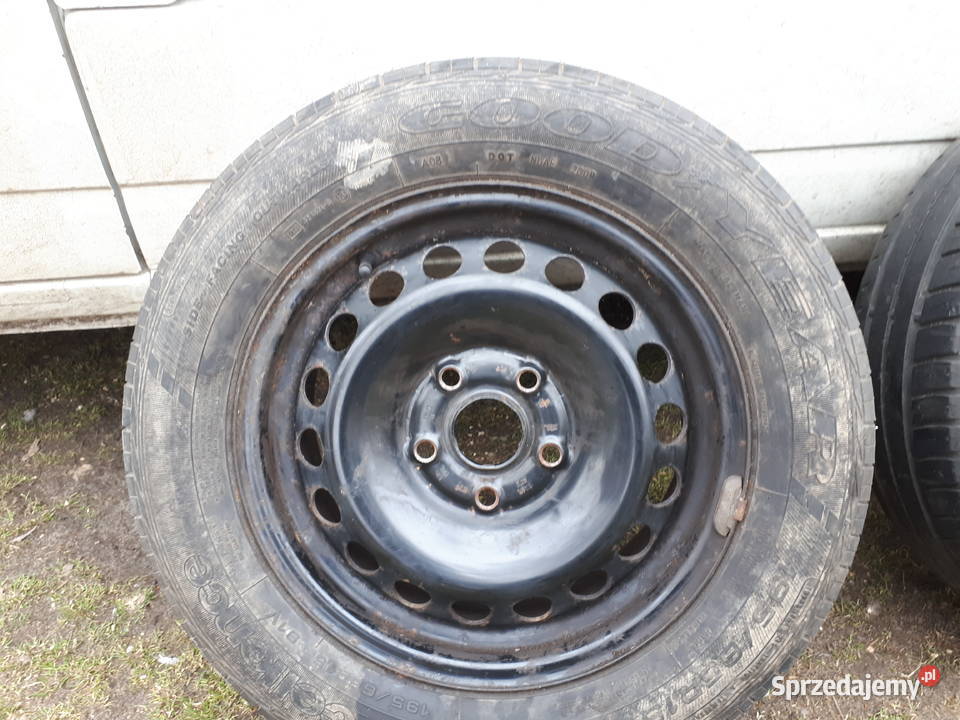 1K0601027C Felgi stalowe Golf Touran Skoda
