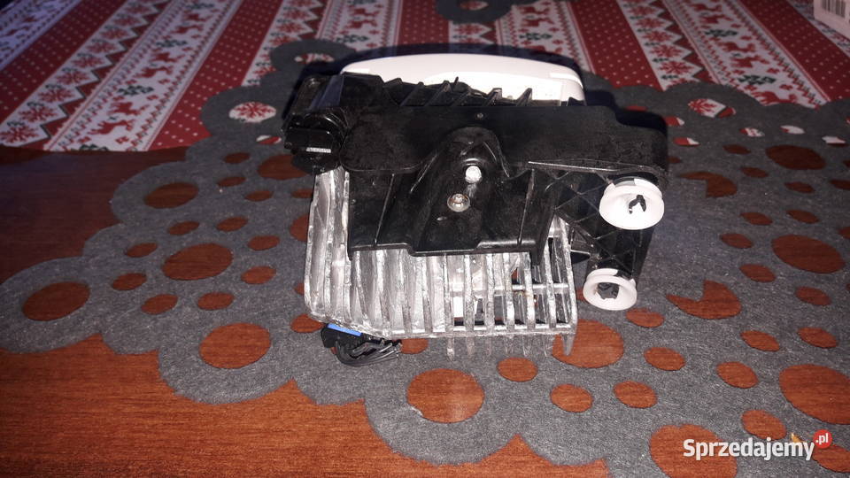 Przetwornica soczewka Renault Megane 4 osobowe Sieroszowice