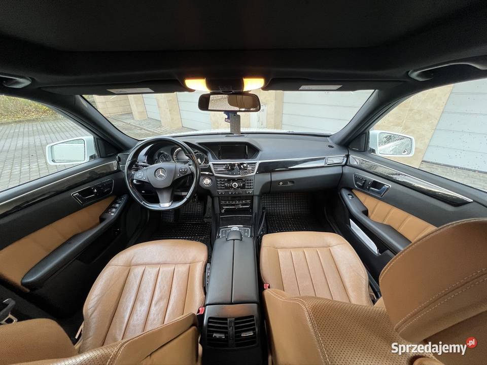 Mercedes w212 E550 V8 zmieniarka CD Chwaszczyno sprzedam