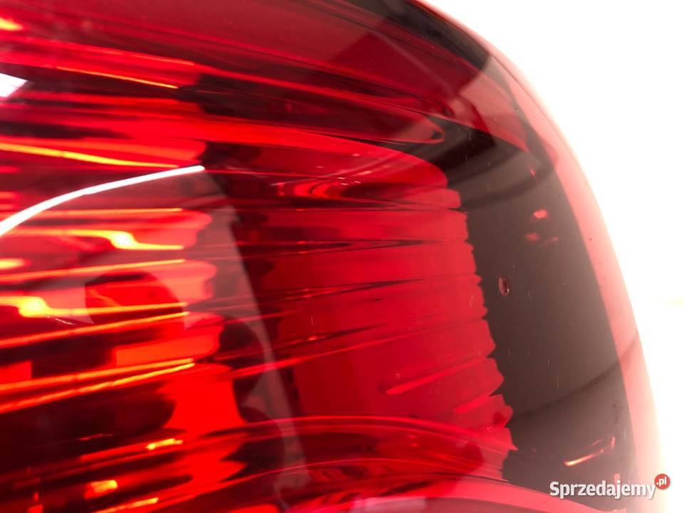 LAMPA PRAWY TYŁ CHRYSLER PACIFICA P68228940AE podkarpackie sprzedam