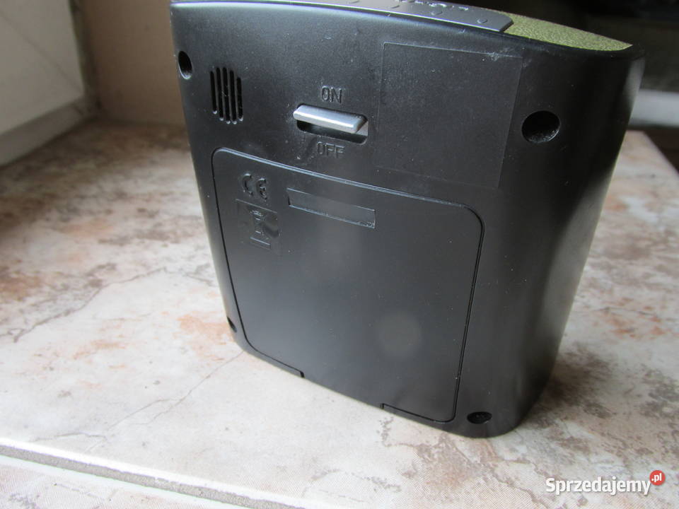 Nowoczesny budzik w klasycznej obudowie PERFECT małopolskie Kraków