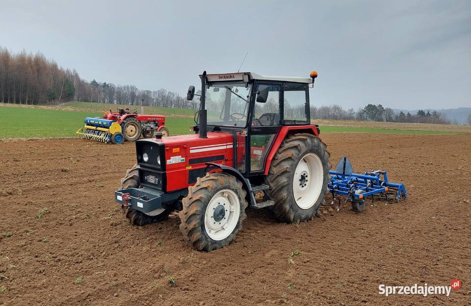 Ciągnik rolniczy 4x4 Shibaura SE 7040 Winne-Podbukowina