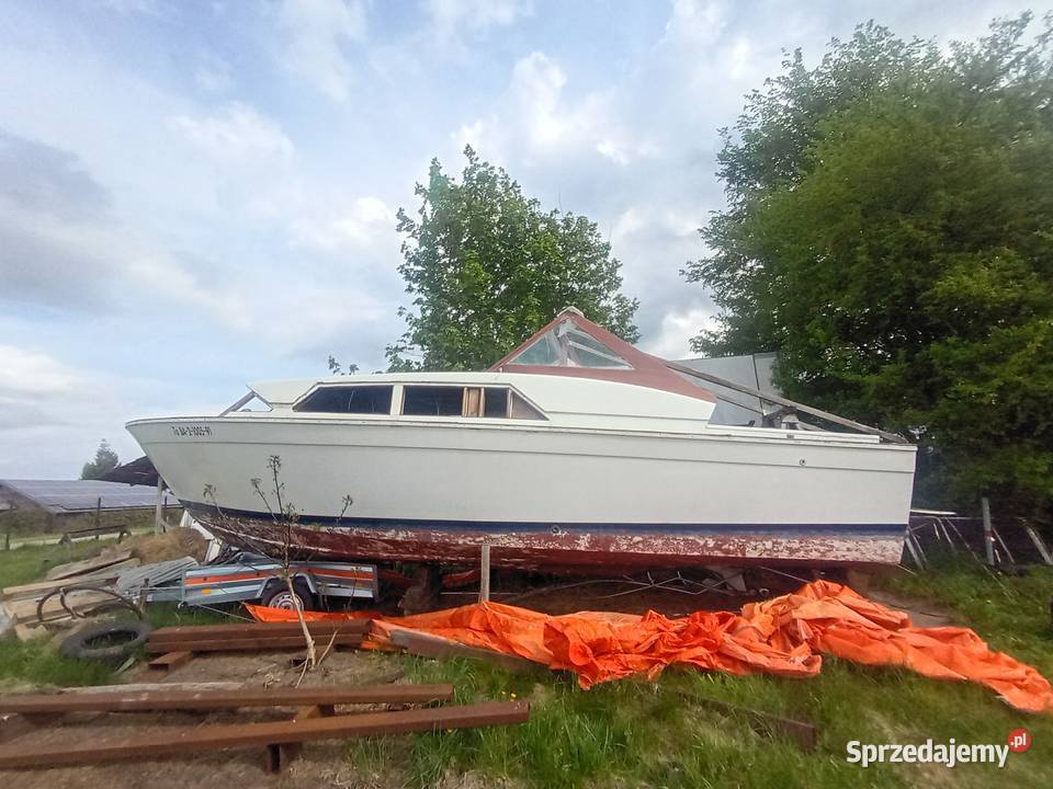 Jacht motorowy Chris Craft 30ft do remontu 2 x Iława