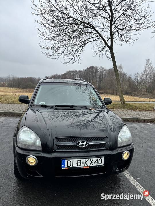 HYUNDAIA TUCSON 20CRDI 4x4 czarny Jelenia Góra sprzedam