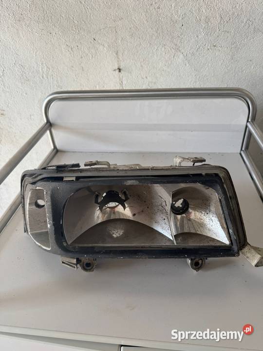 Lampa przednia prawa prawe Nowa Sól