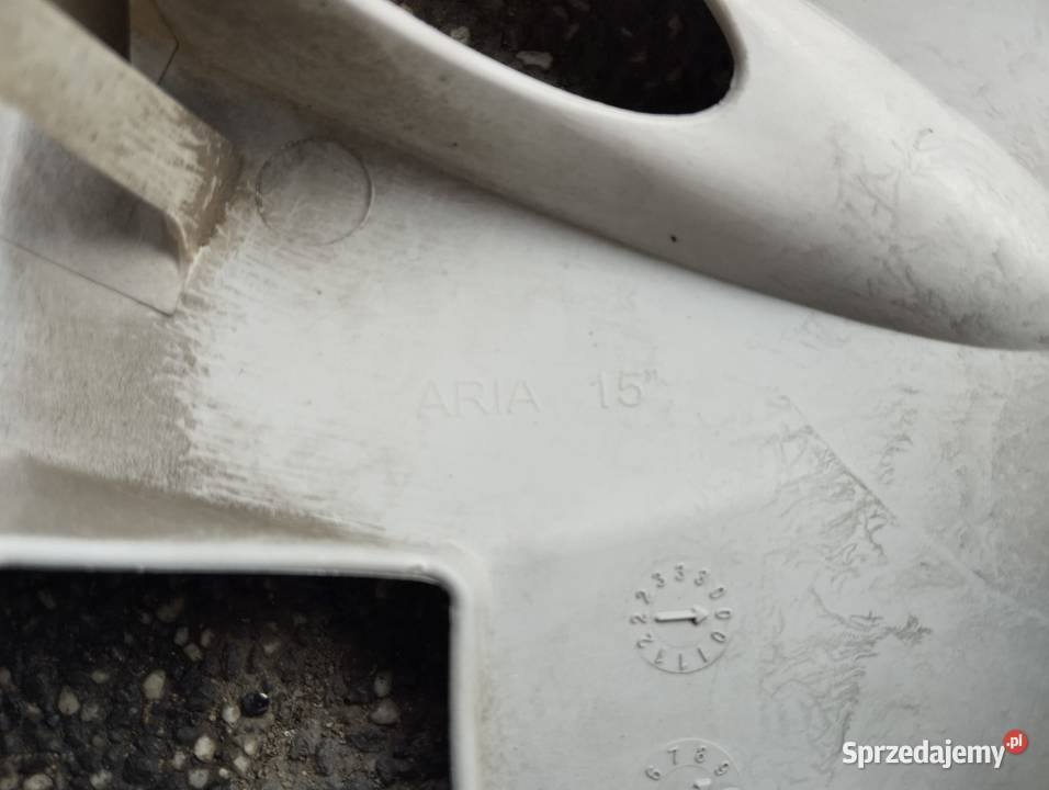 Kołpak Renault 15 Aria 8200756827 Clio sztukę Kamieniec sprzedam