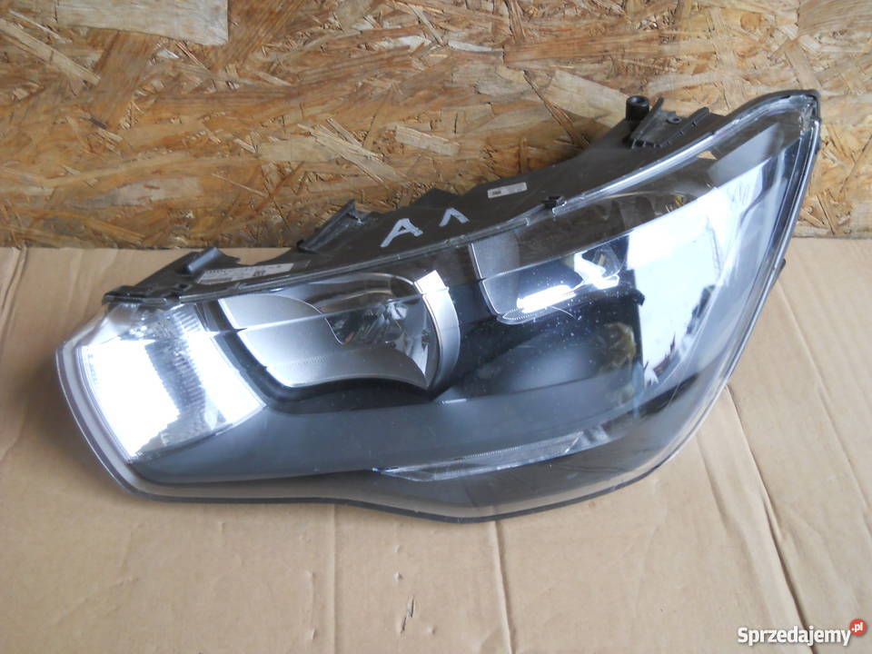 AUDI A1 LAMPA LEWA PRZEDNIA Lewe