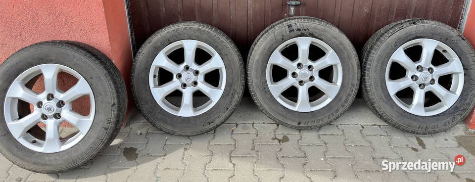 Oryginalne felgi aluminiowe Toyota RAV4 17 z Morąg