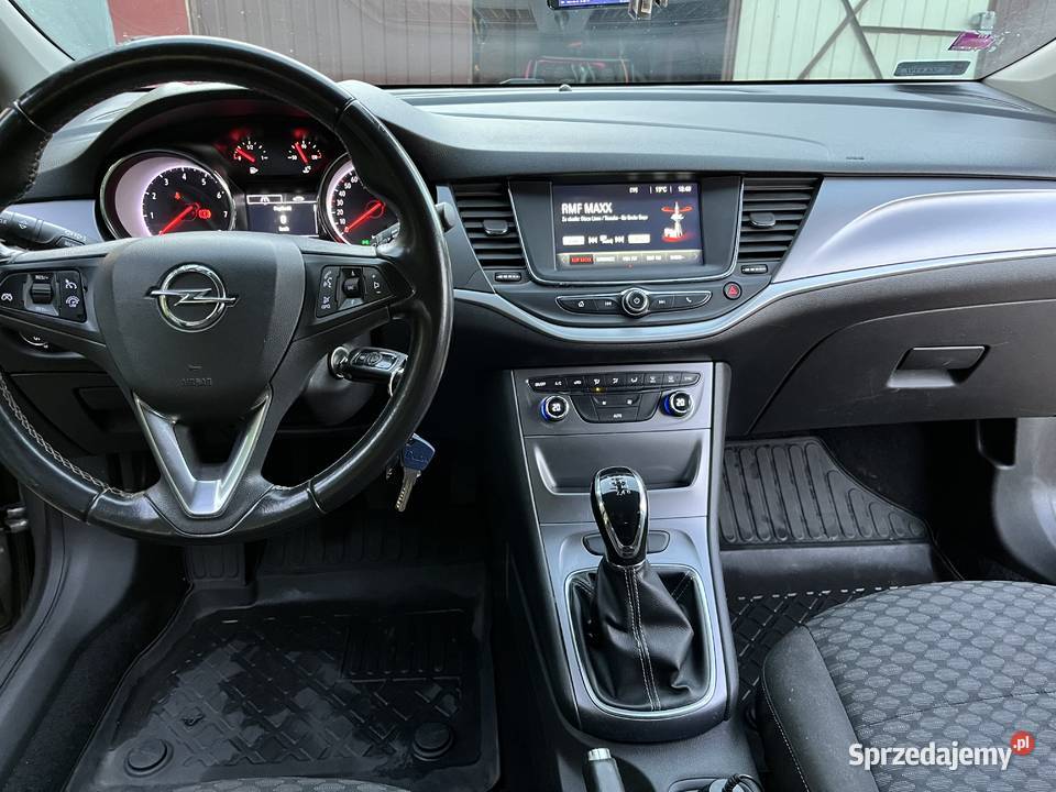 Opel Astra K krajowy nieuszkodzony Będzin