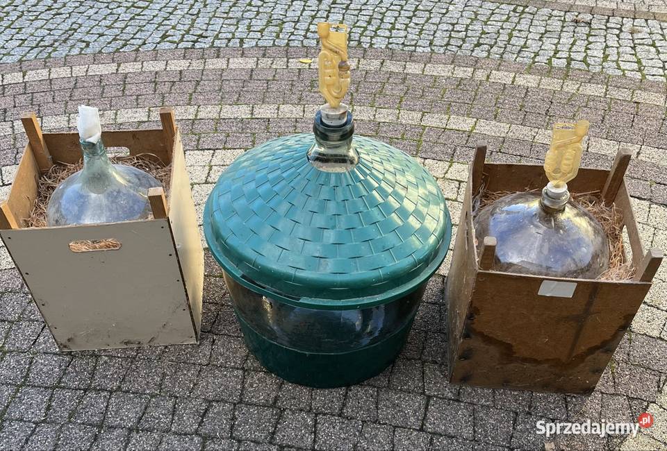 Sprzedam gąsiory do wina Słupno