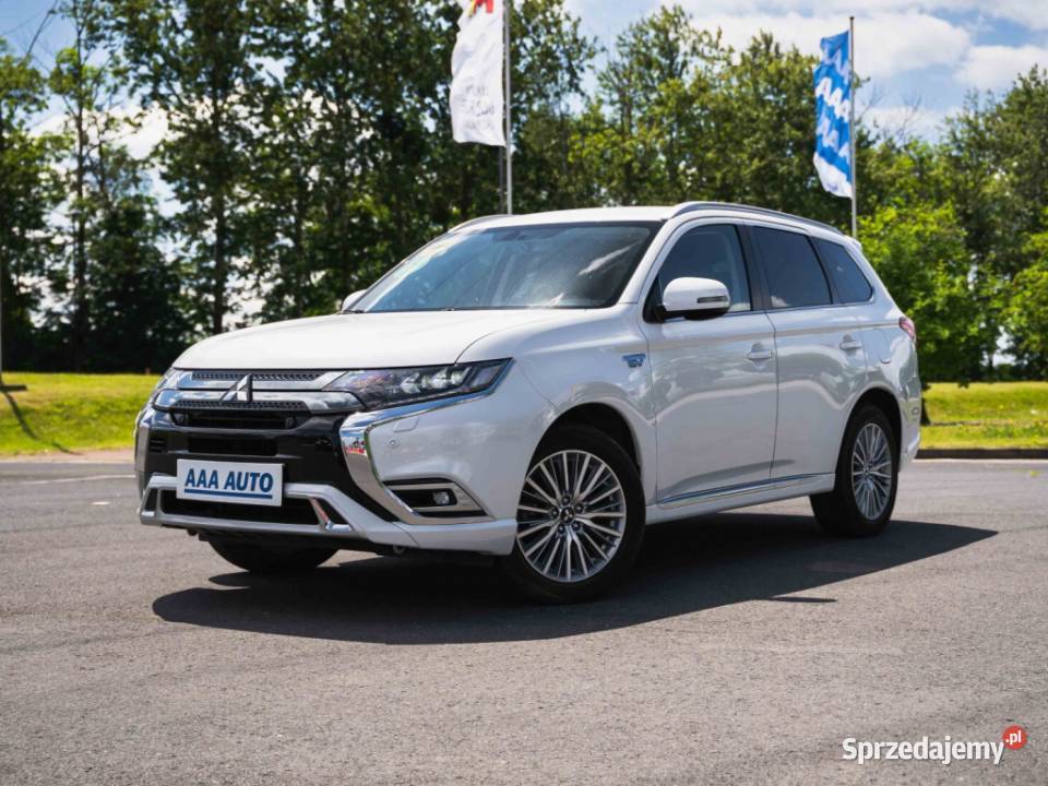Mitsubishi Outlander 24 PHEV Outlander śląskie