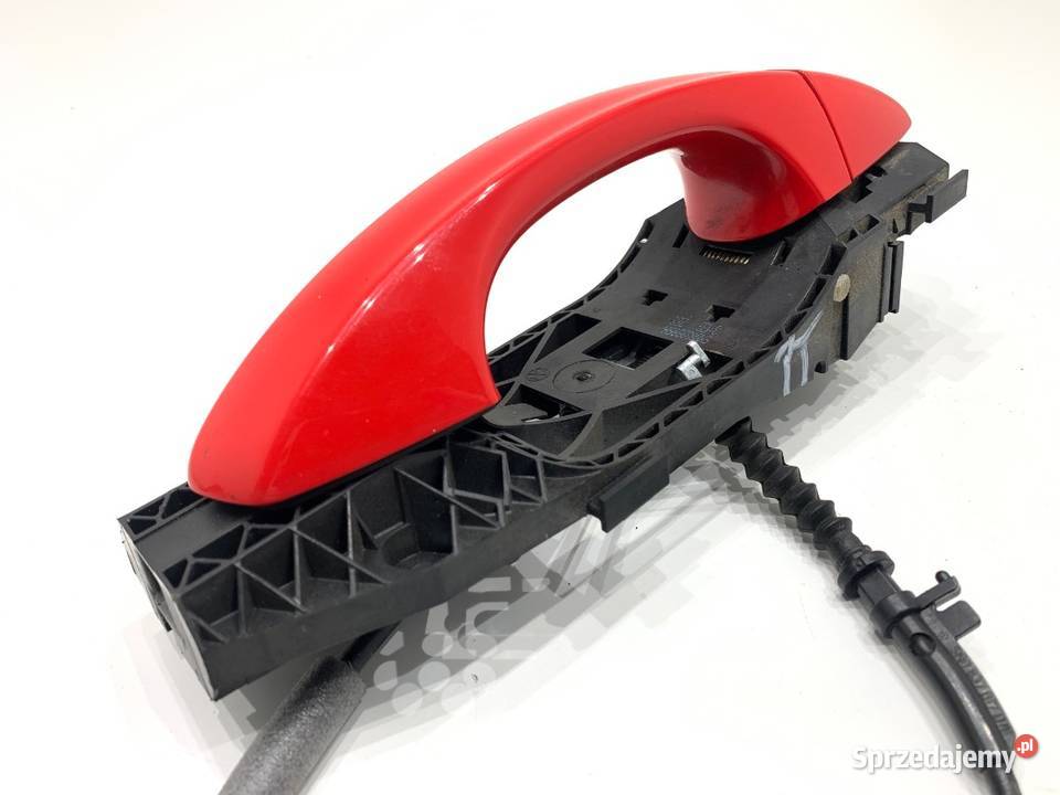 KLAMKA ZEWNĘTRZNA PRAWY TYŁ VW TROC Crossover