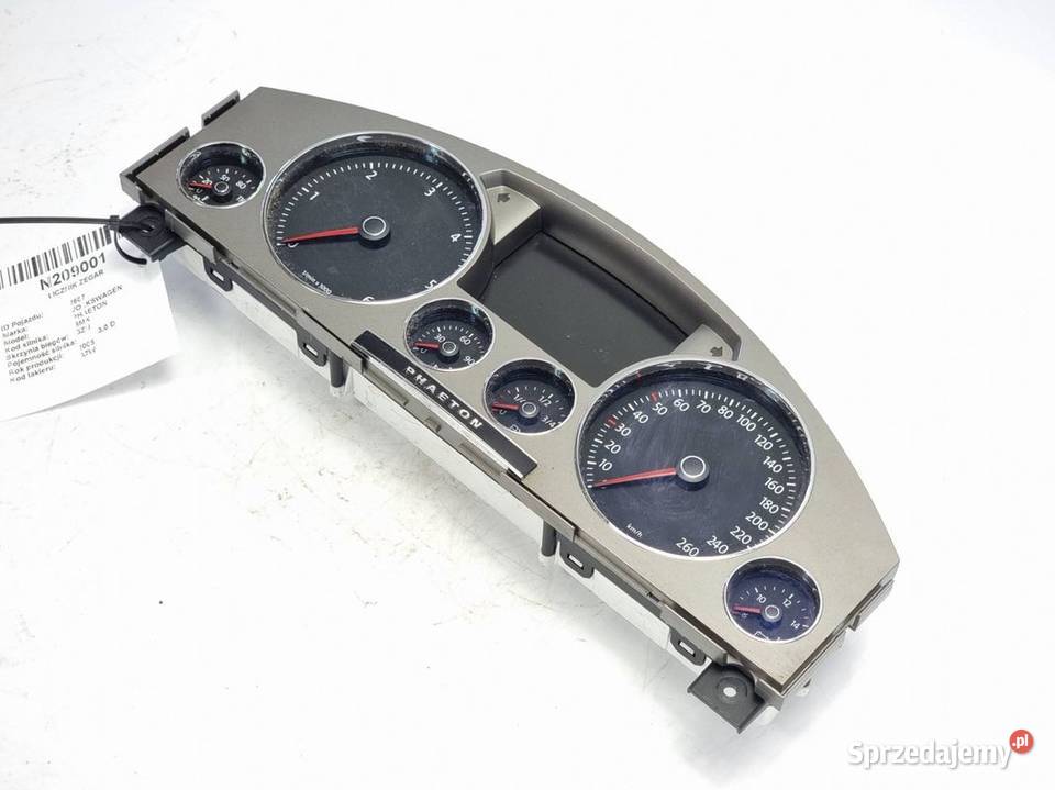 LICZNIK ZEGAR VOLKSWAGEN PHAETON 3D0920886C osobowe Lipno