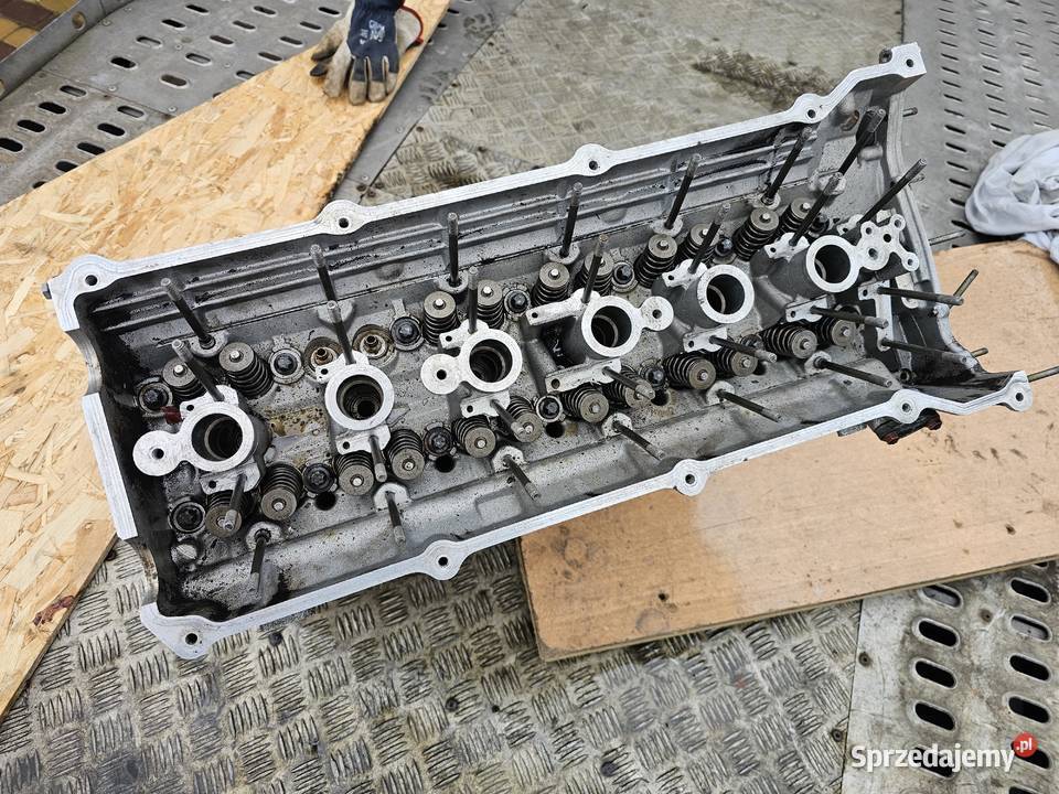 BMW E46 E39 E53 E83 E60 M54 głowica słupek Radom
