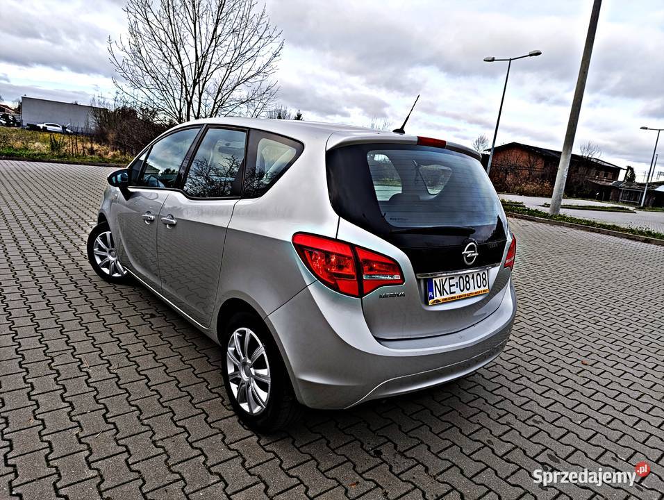 Opel Meriva B14 benzyna Niski przebieg stan Rok produkcji 2010 Korsze