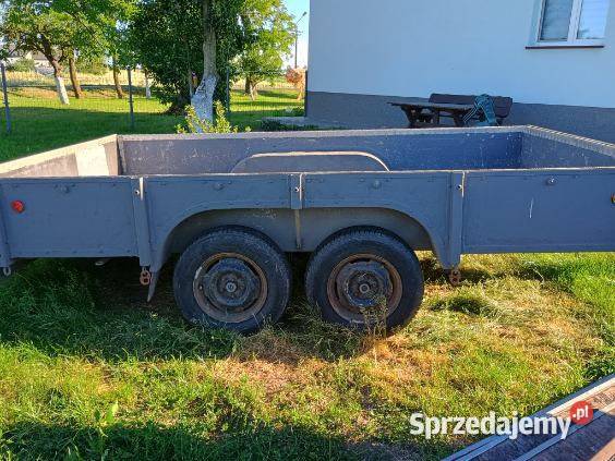 Przyczepka dwuosiowa burtowe kujawsko-pomorskie Dobre