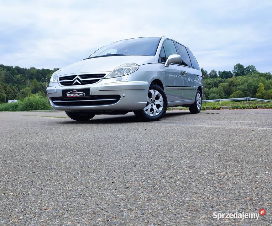 Ładny nie zgnity Citroen C8 lifcie 20 HDi 140 srebrny Domaradz