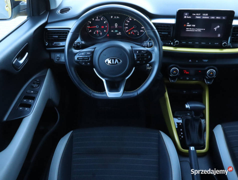 Kia Stonic 10 TGDI klimatyzacja