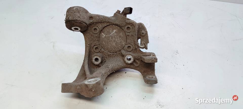 ZWROTNICA PIASTA PRAWY TYŁ AUDI A6 C6 4F0505434E sprzedam