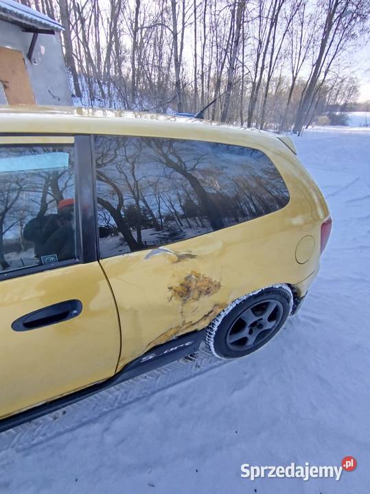 Honda Civic VII 14 Benlpg złoty