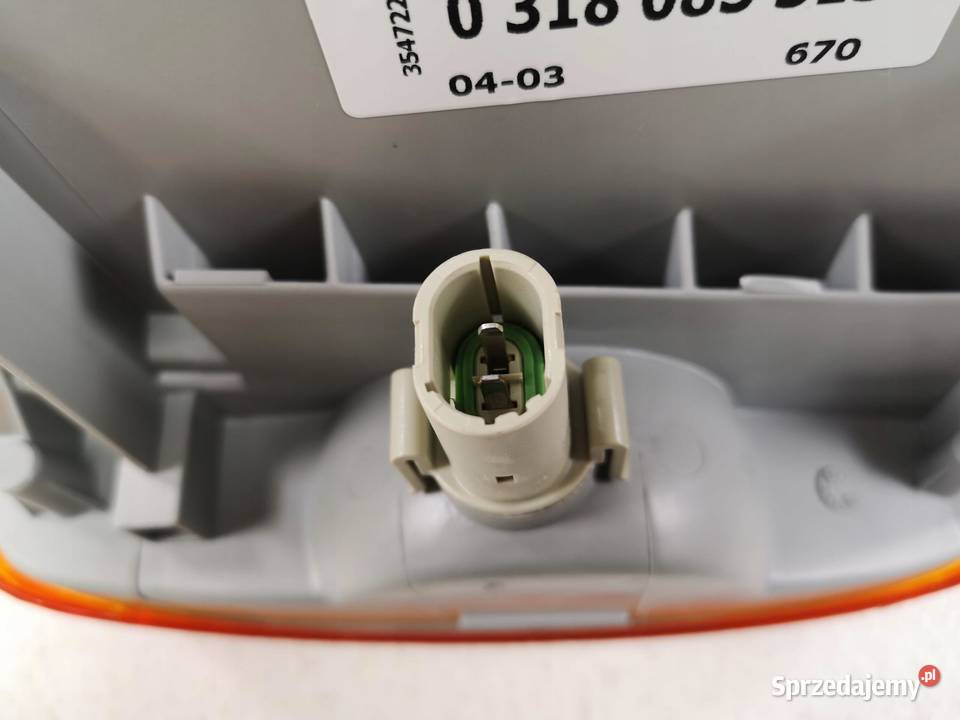 LAMPA LEWY PRZÓD BOSCH RENAULT TWINGO 9398 osobowe
