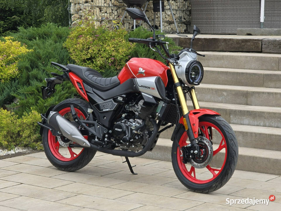 Romet inny Motocykl ROMET DIVISION 125 naked ABS łańcuch Bicz