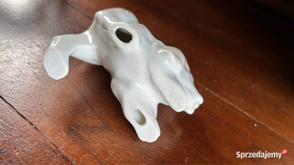 Figurka psa Szczeniaczka W czasie zabawy Bez sprzedam