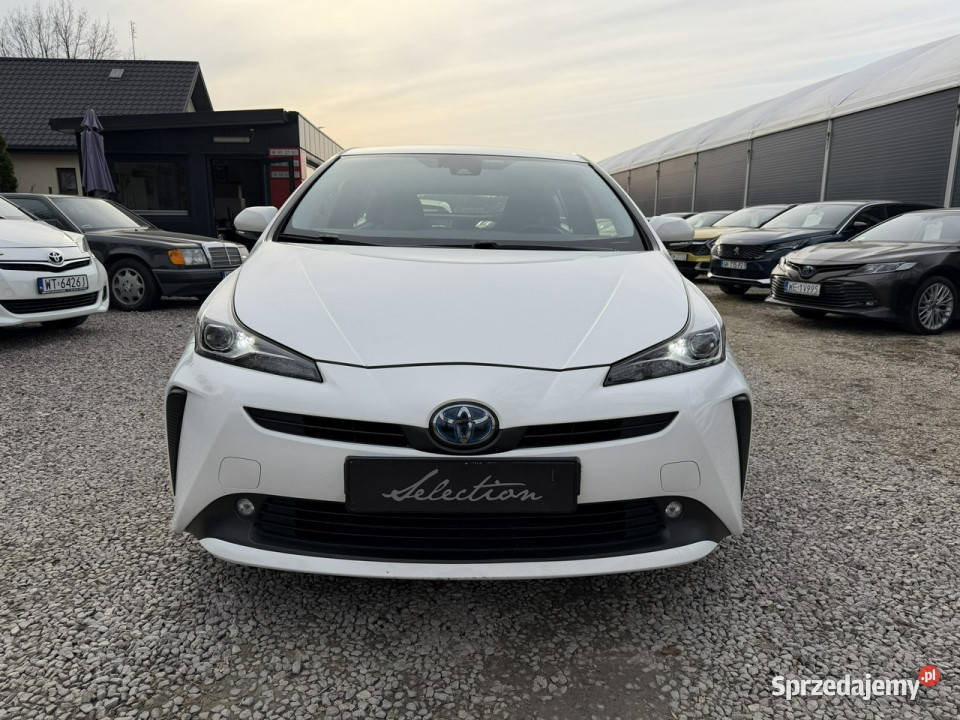 Toyota Prius 18 HSD 136 LIFT Kamera Ast Pasa