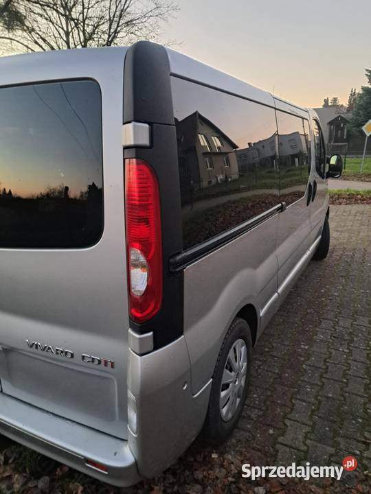 Opel vitro trafick 9 osób Long pełny VAT Międzychód