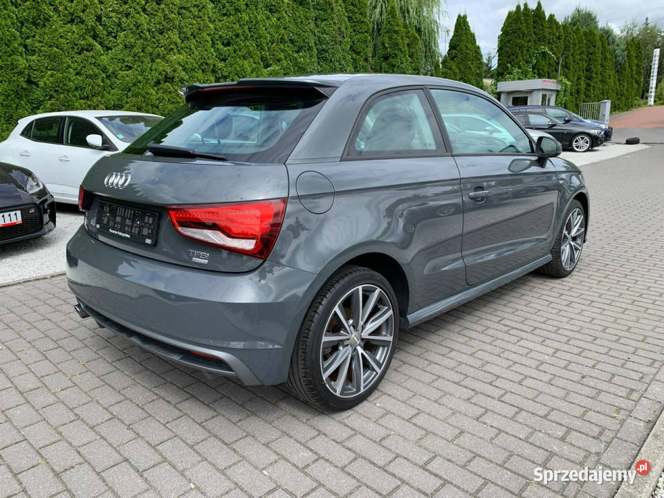 Audi A1 10 TFSI 95 SLine Klima PDC 8X 2010 manualna Baranowo sprzedam