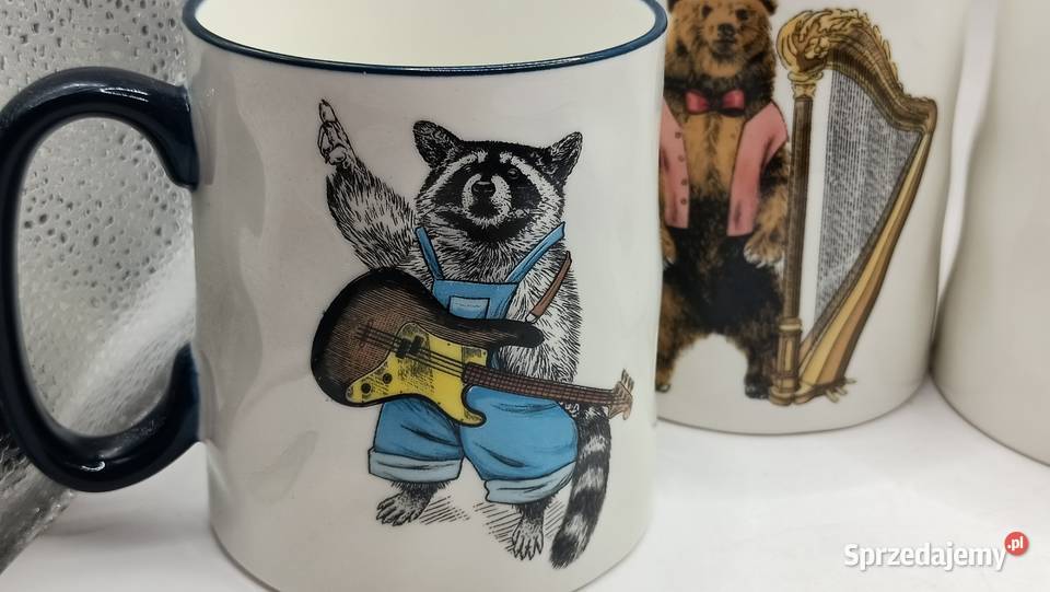 Cztery muzyczne kubki ze zwierzętami
