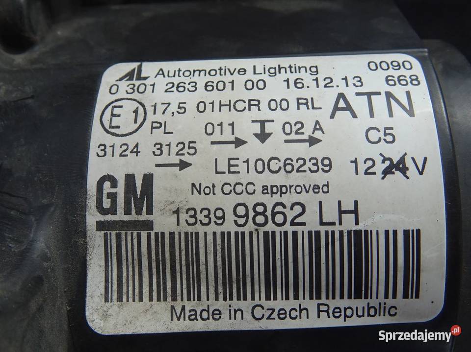 Zafira C listwy lampa reflektor soczewka Lampy przednie Oświetlenie Parcice