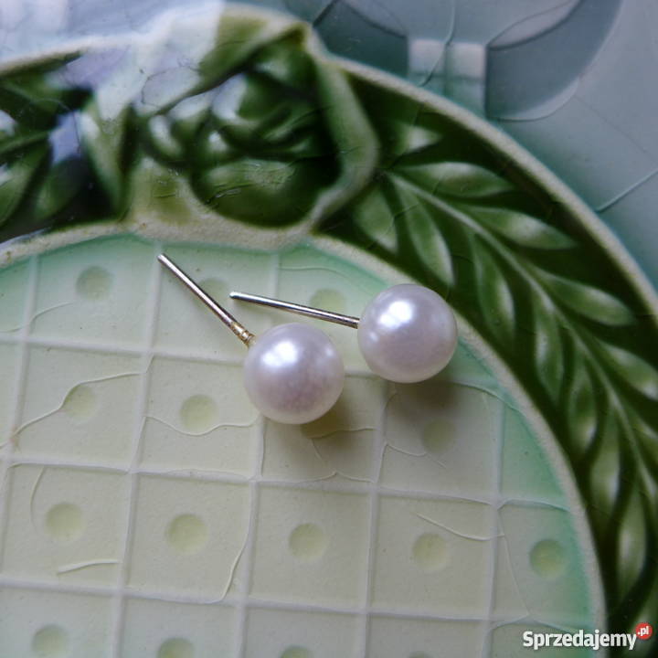 Kolczyki z białymi perełkami sztyfty PERŁY mazowieckie Warszawa sprzedam