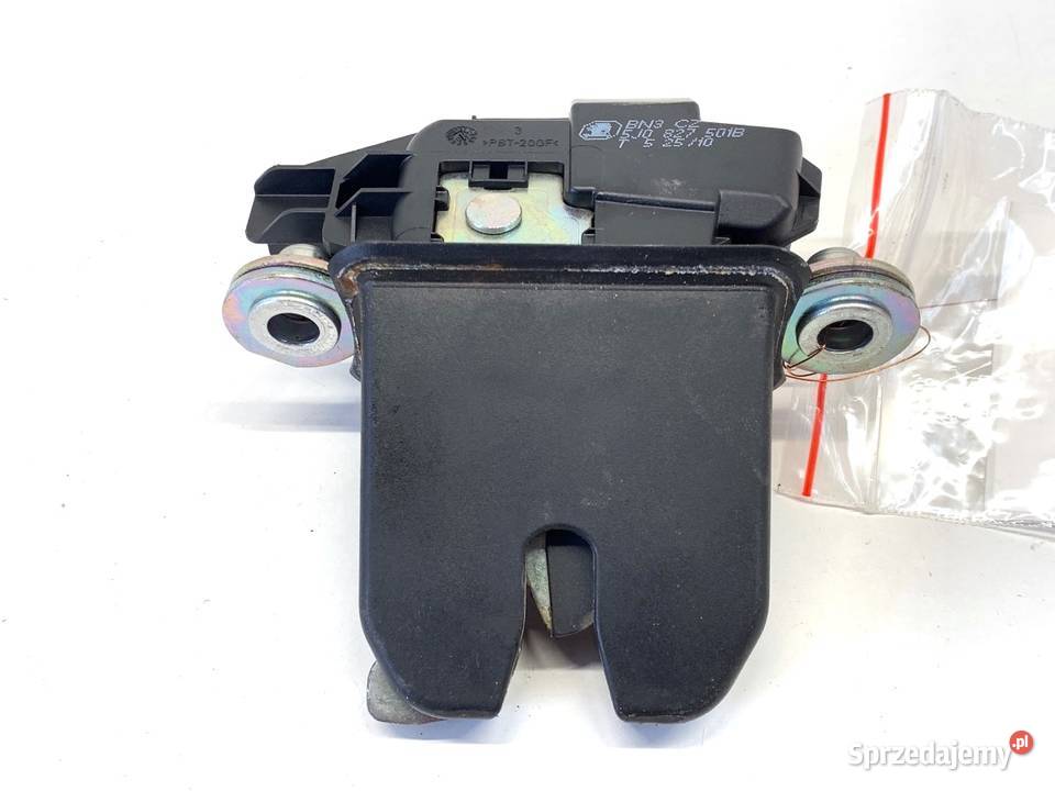 ZAMEK KLAPY TYŁ SKODA ROOMSTER Van minibus osobowe podkarpackie