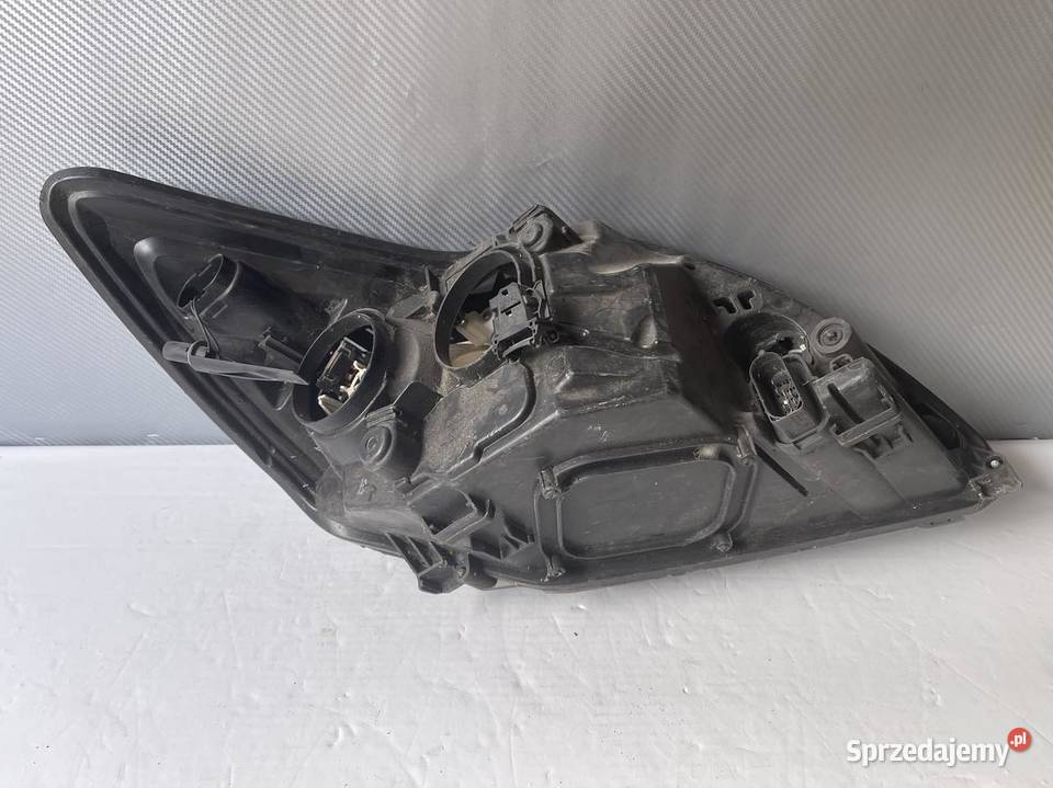 FORD FOCUS 2 LIFT LEWA LAMPA PRZÓD CZARNA Ostroróg