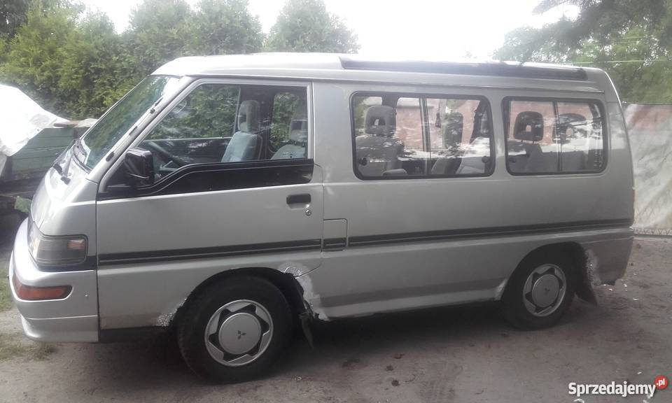 mitsubishi L300 GLS7osóbhakszklany dachLPG elektryczne szyby śląskie Gliwice