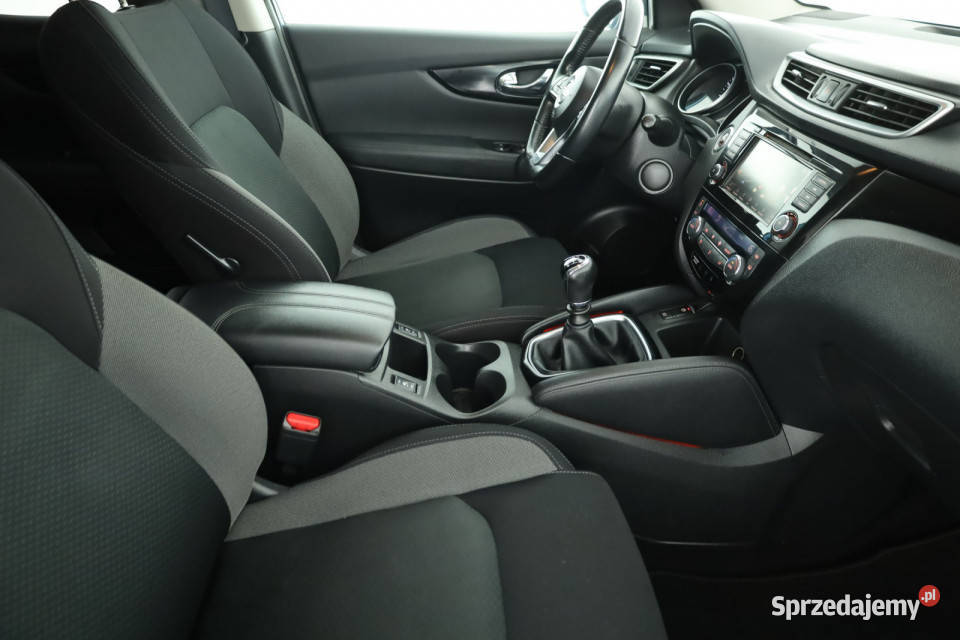 Nissan Qashqai 13 DIGT benzyna Qashqai Piaseczno