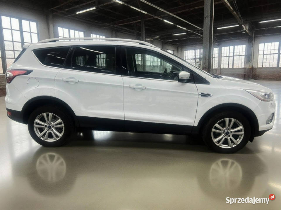 Ford Kuga Bezwypadkowy pełny serwis gwarancji II biały Kuga Kraków