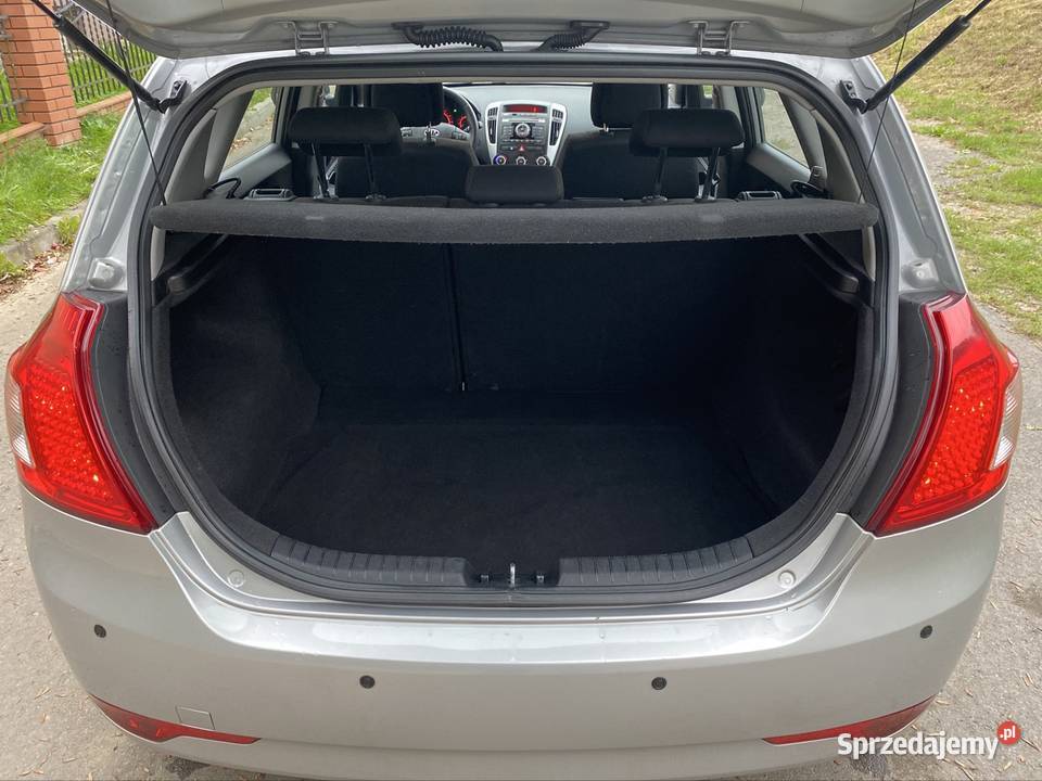 KIA CEED 2010 r 16 diesel nowy samochód klima VAT marża Rzeszów