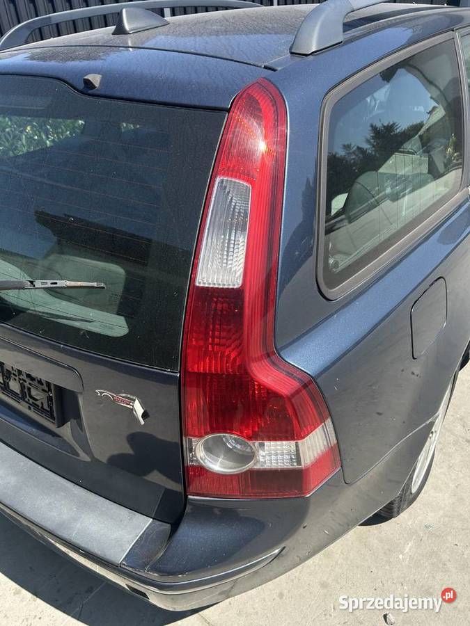 Lampa lampy tylne lewa prawa Volvo V50 osobowe Lampy tylne