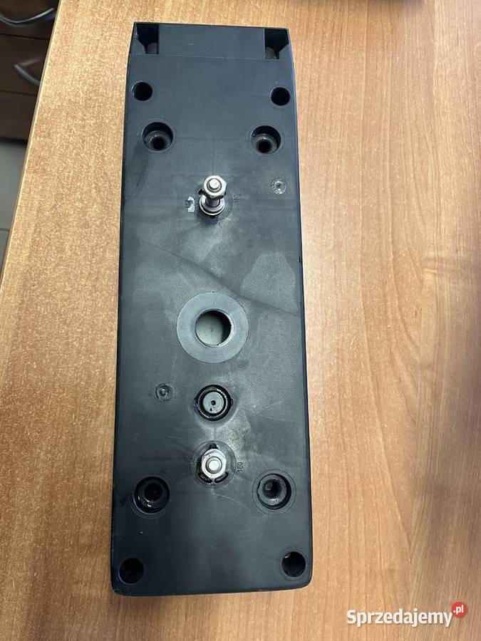 lampa naczepy HELLA tył prawa Wielton Kogel ciężarowe świętokrzyskie Skarżysko-Kamienna
