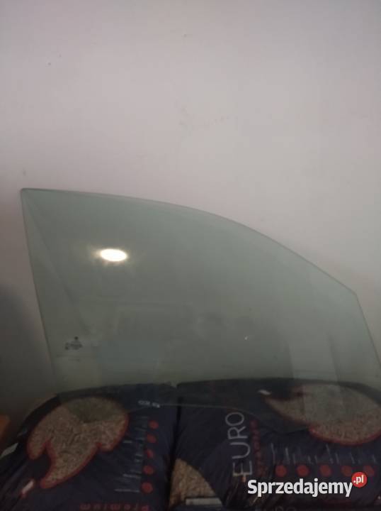BMW e87 Szyba boczna prawa przód osobowe Chojnów