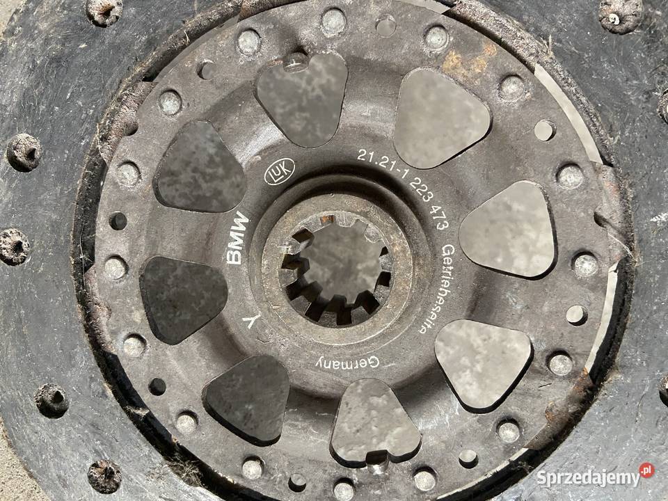 Tarcza Sprzęgła BMW 21211223473 27702 LUK 230mm Maszewo