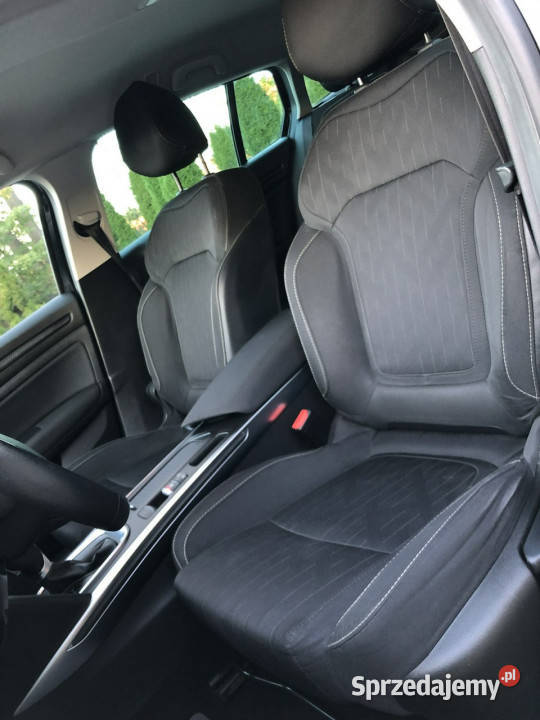 Renault Megane Limited Bezwypadkowe 2019r 15 dCi światła przeciwmgielne Wijewo