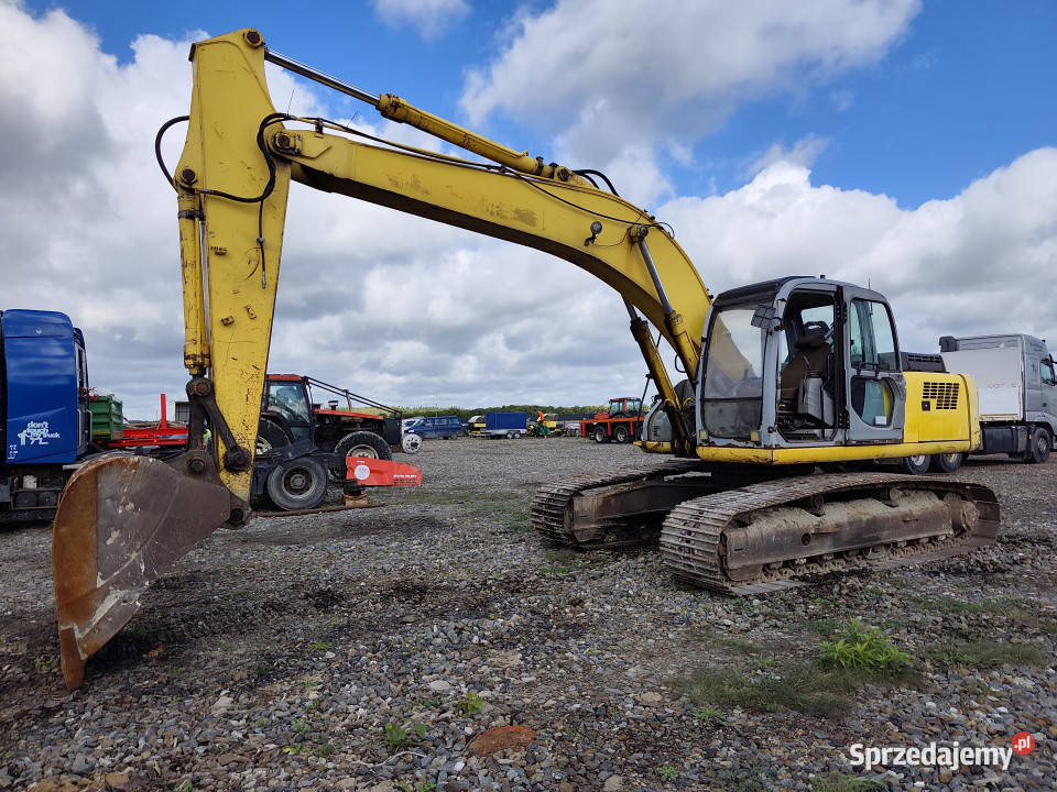Koparka gąsienicowa HOLLAND KOBELCO E215 222 t Twardosławice